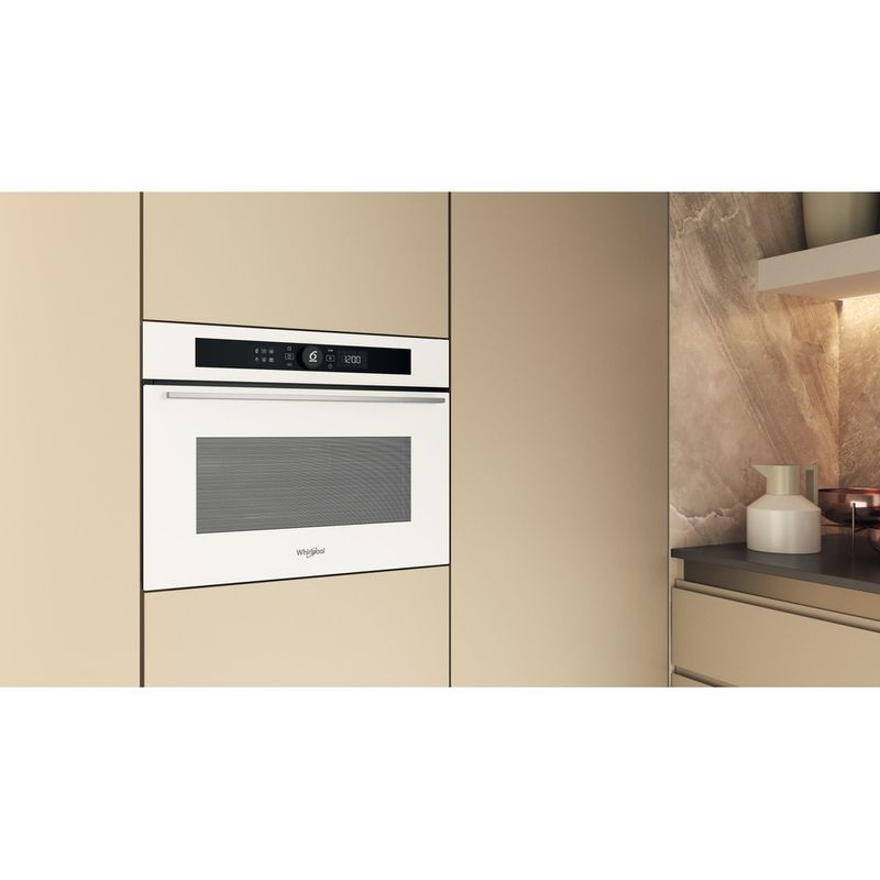 Whirlpool-Mikrofalowka-Do-zabudowy-WMW57DHMW-Biel-Elektroniczny-40-MW-Combi-900-Lifestyle-perspective