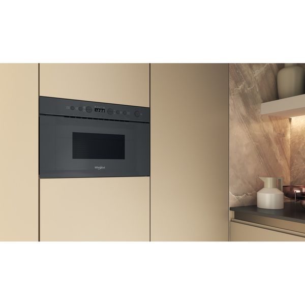 Whirlpool Mikrofalówka Do zabudowy WMN14BSG Stardust grey glossy Elektroniczny 22 MW + Grill 750 Lifestyle perspective