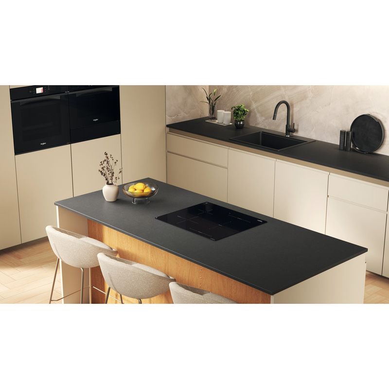 Whirlpool-Płyta-grzewcza-WTX6014DCF-Czarny-Induction-vitroceramic-Lifestyle-perspective