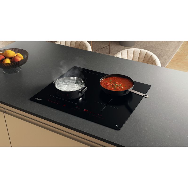 Whirlpool-Płyta-grzewcza-WLX6001DNF-Czarny-Induction-vitroceramic-Lifestyle-perspective