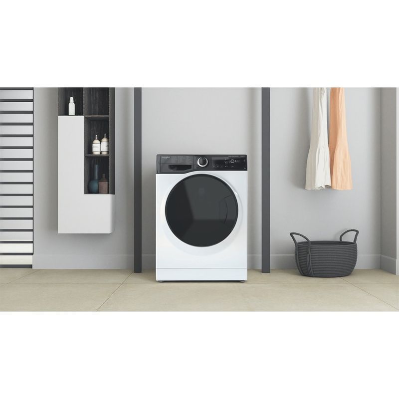 Whirlpool-Pralka-Wolnostojące-WRSB7259SPL-Biel-Ładowany-od-frontu-B-Lifestyle-frontal