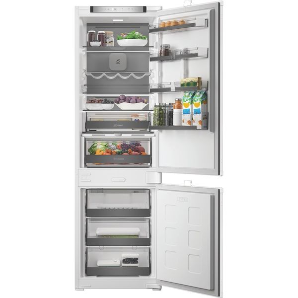 Whirlpool-Lodowka-z-zamrażarką-Do-zabudowy-WHK2-5294-B6E1-White---ARC-P1-Dwudrzwiow-y-a-Lifestyle-frontal-open