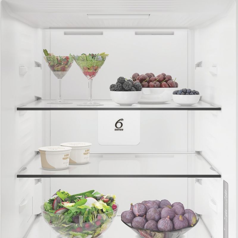 Whirlpool-Lodowka-z-zamrażarką-Wolnostojące-WHK-22373-X6EA-ARC-764-Manhattan-Gray-Dwudrzwiow-y-a-Lifestyle-control-panel