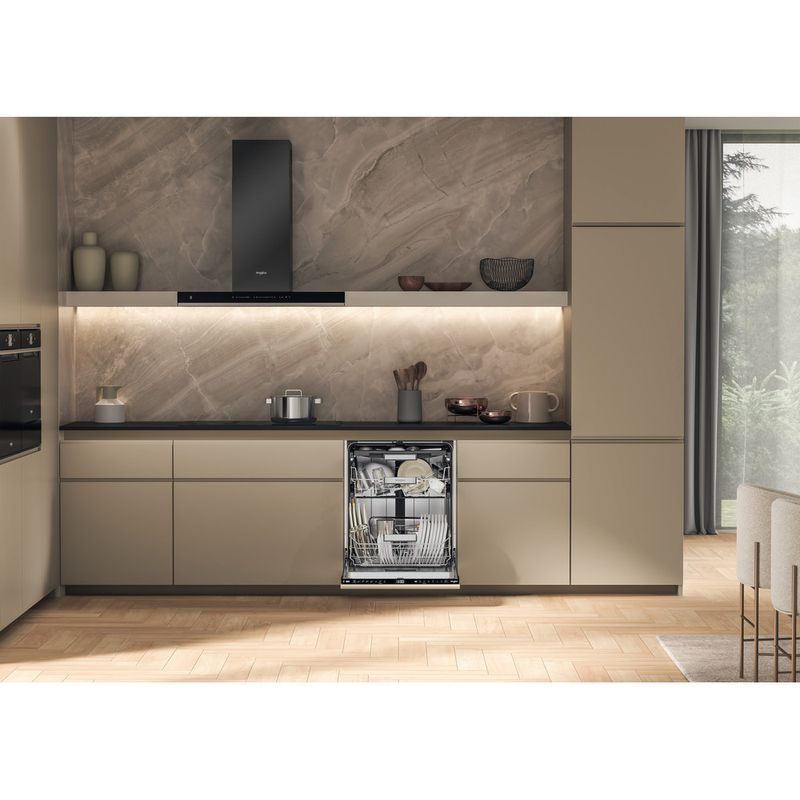 Whirlpool-Zmywarka-Do-zabudowy-WH7IA115B2M3TUS0-Zintegrowane-A-Lifestyle-frontal-open