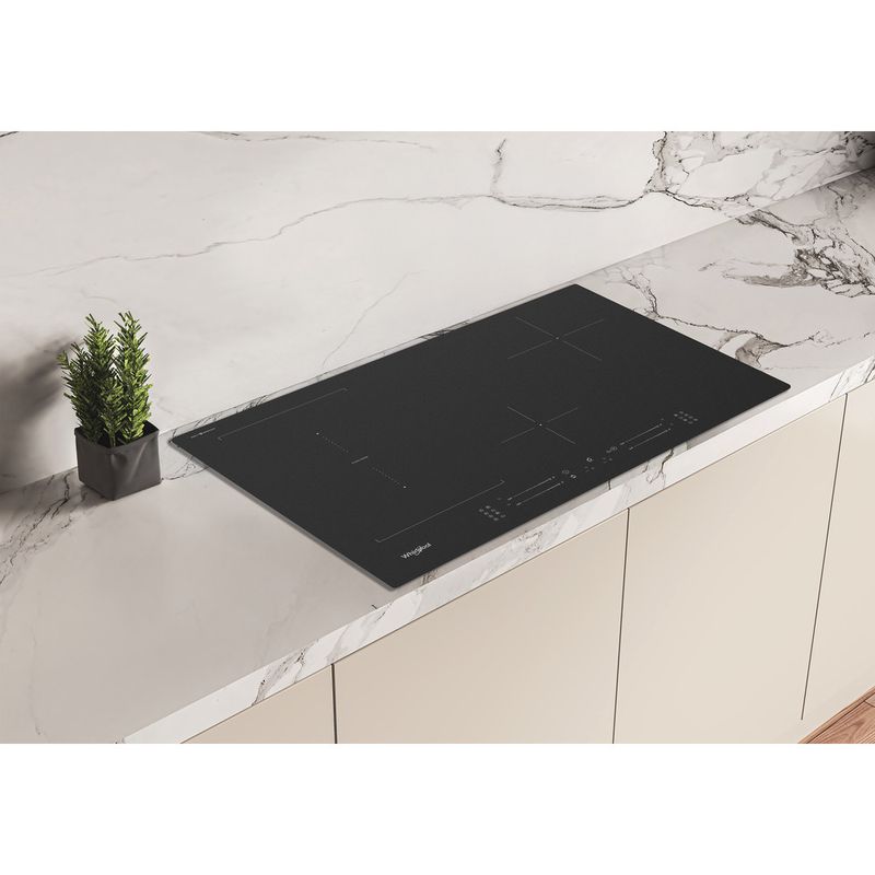 Whirlpool-Płyta-grzewcza-WL-S3777-NE-BM-Czarny-Induction-vitroceramic-Lifestyle-perspective