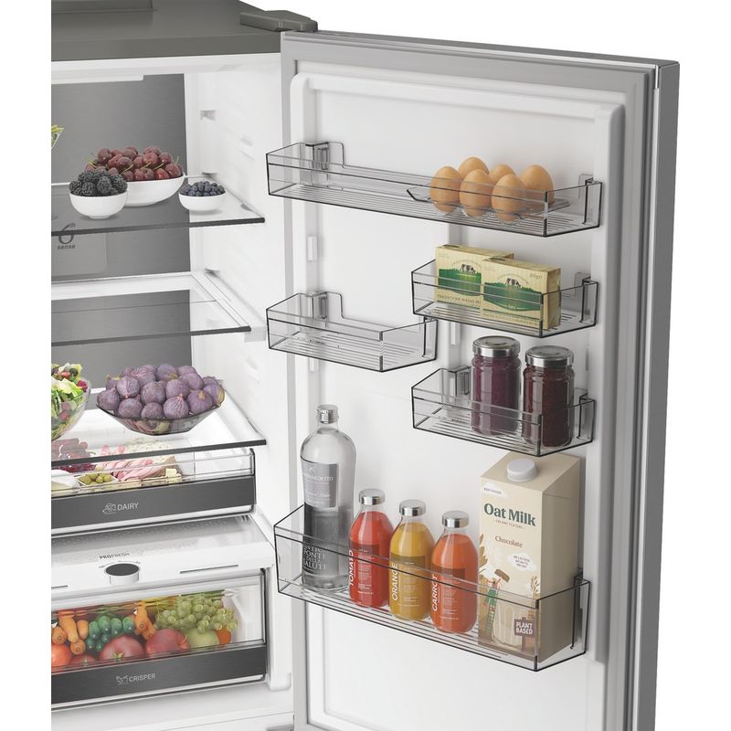 Whirlpool-Lodowka-z-zamrażarką-Wolnostojące-WHK-26372-X5EA1-ARC-764-Manhattan-Gray-Dwudrzwiow-y-a-Lifestyle-detail