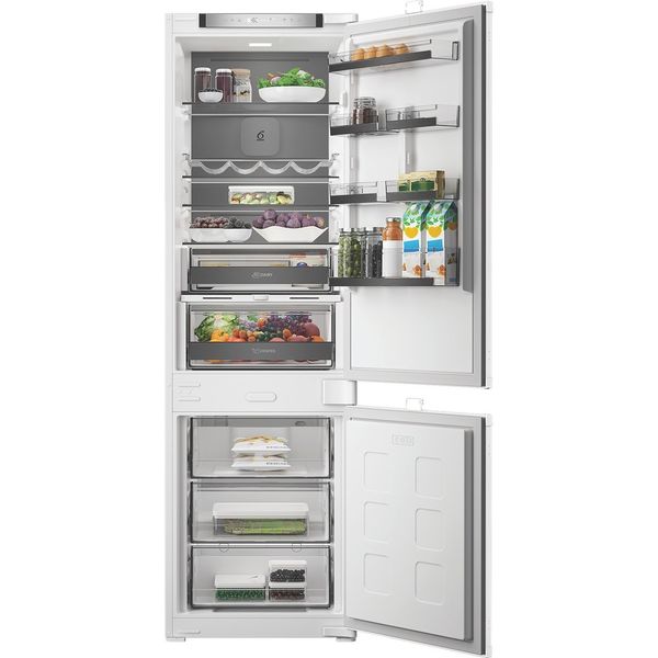 Whirlpool-Lodowka-z-zamrażarką-Do-zabudowy-WHK2-5293-B5E1-Zinc-Metal-Dwudrzwiow-y-a-Lifestyle-frontal-open