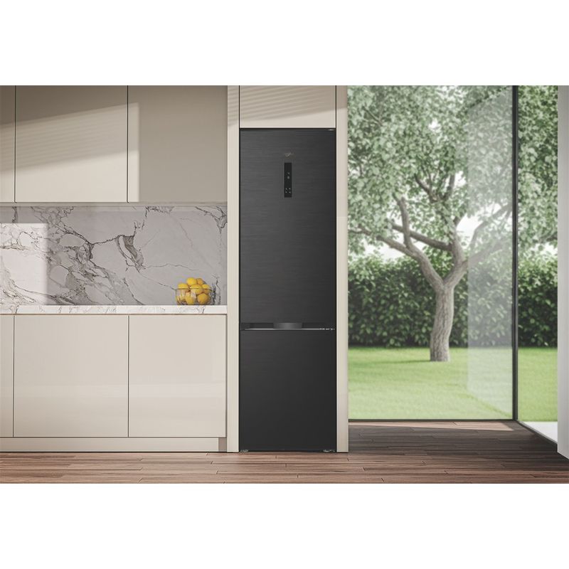 Whirlpool-Lodowka-z-zamrażarką-Wolnostojące-WHK-26414-XR7E-ARC-764-Manhattan-Gray-Dwudrzwiow-y-a-Lifestyle-frontal