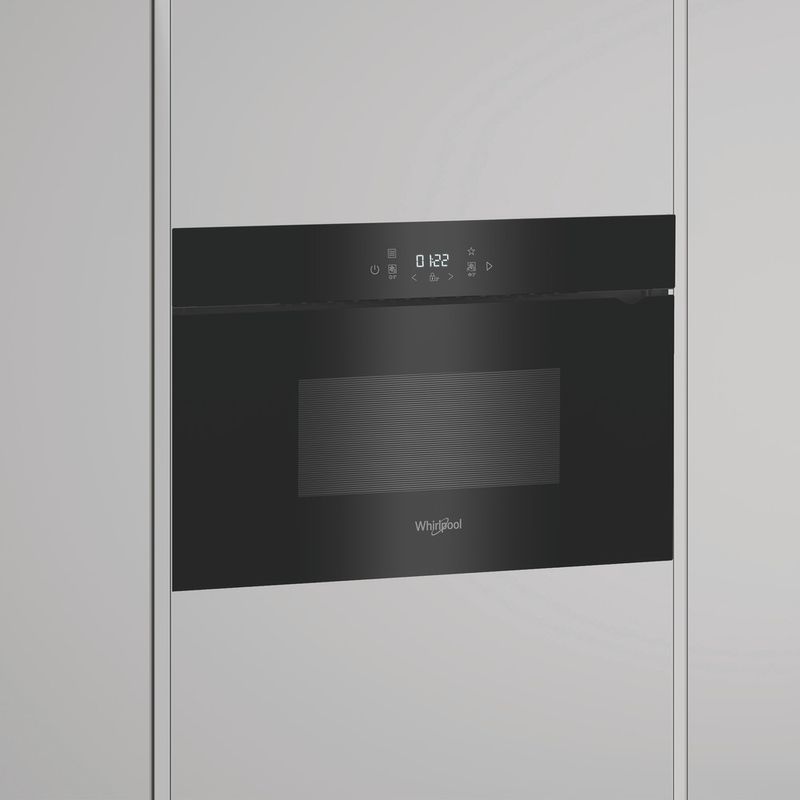 Whirlpool-Mikrofalowka-Do-zabudowy-WMN1F1TB-Czarny-Elektroniczny-22-MW-750-Perspective